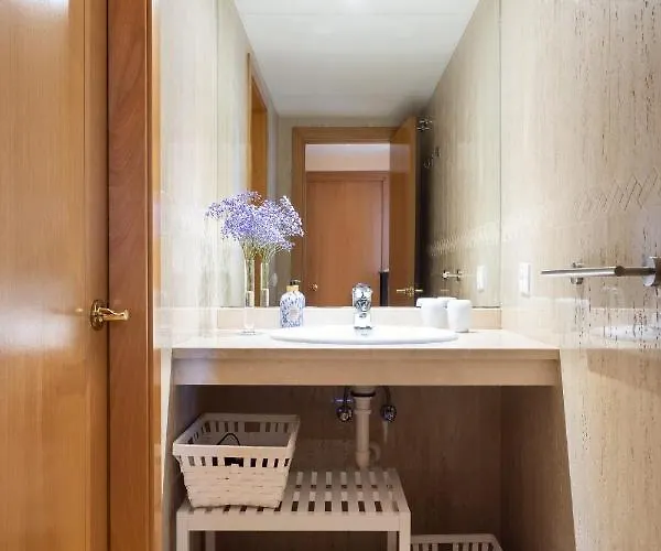 Home2book El Encanto De La Torre I Апартаменты *